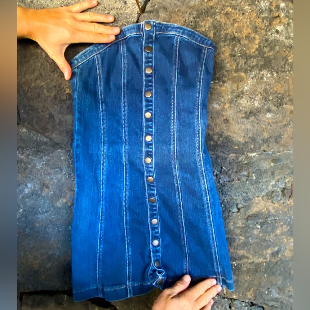 Mini sleeveless jean dress❄️